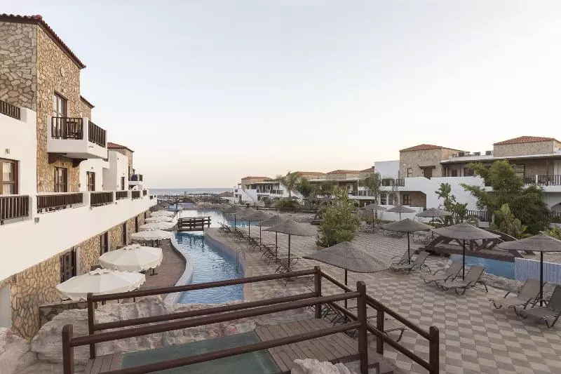 Costa Lindia Beach Resort