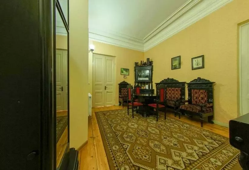 هتل House 1899