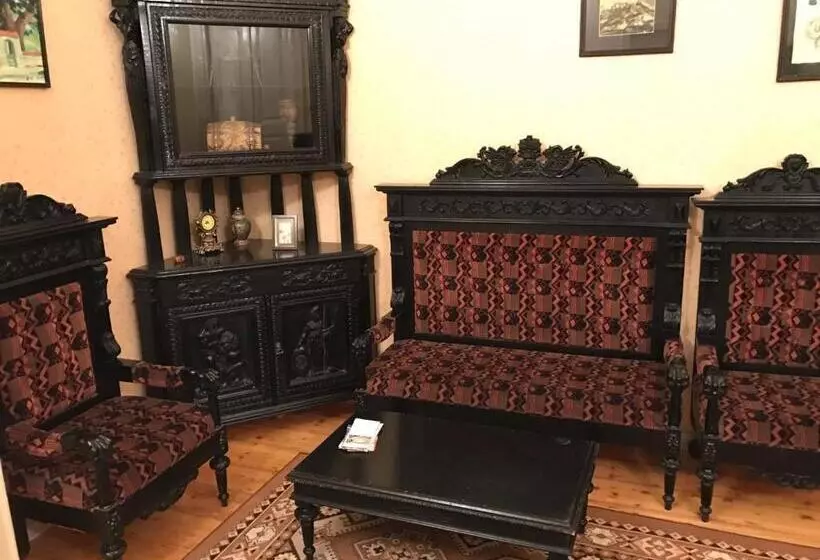 هتل House 1899