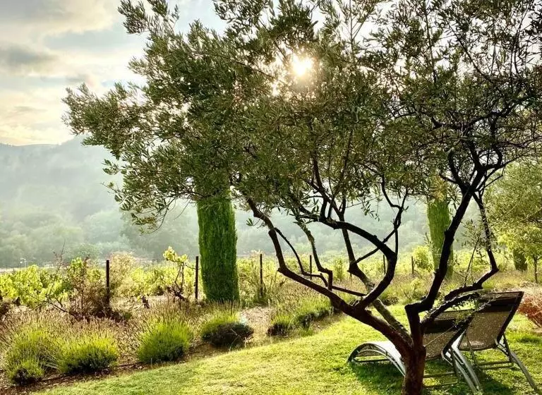 Aamiaismajoitus (B&B) Chambres & Table D Hôtes Au Soleil Du Bonheur