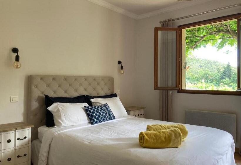 مبيت وإفطار Chambres & Table D Hôtes Au Soleil Du Bonheur