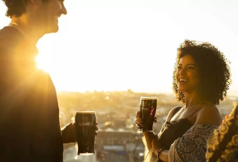 هتل Travelodge Plus Dublin City Centre