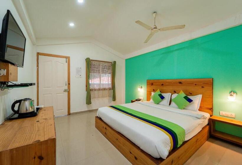 Пансион Treebo Gulmohar Beach Resort