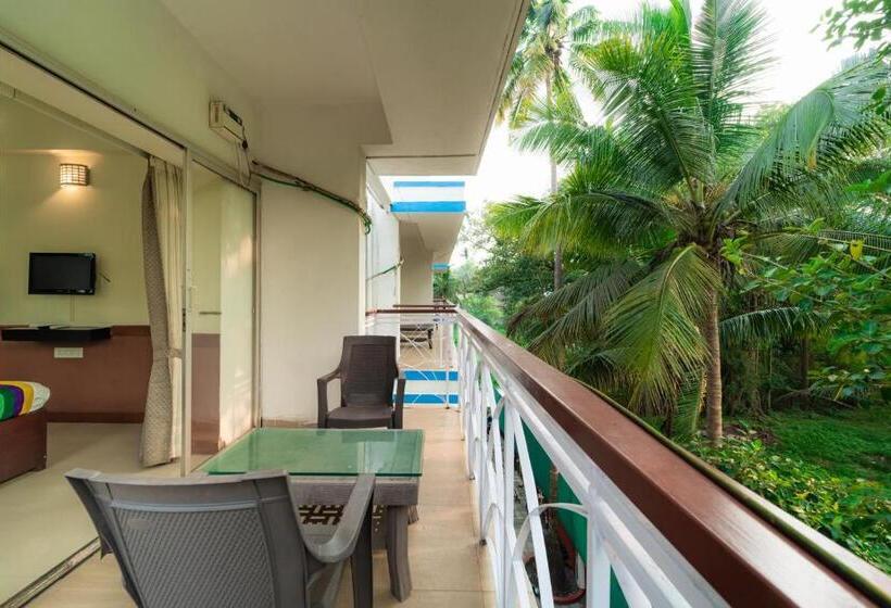 Пансион Treebo Gulmohar Beach Resort