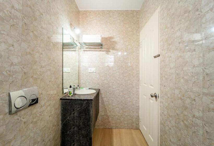 Пансион Treebo Gulmohar Beach Resort