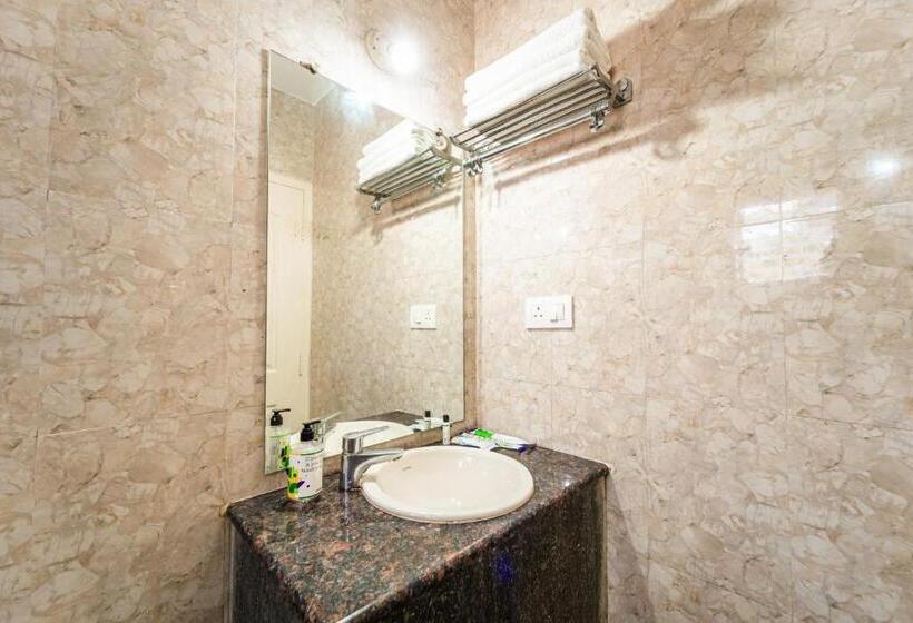 Пансион Treebo Gulmohar Beach Resort