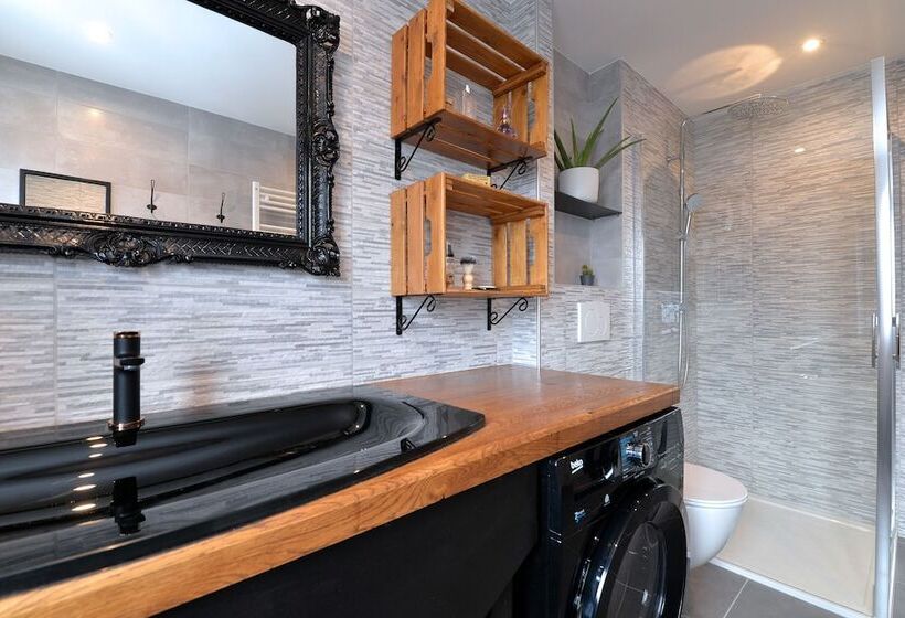 פנסיון Entre Ried Et Rhin