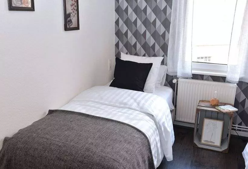 ペンション Entre Ried Et Rhin