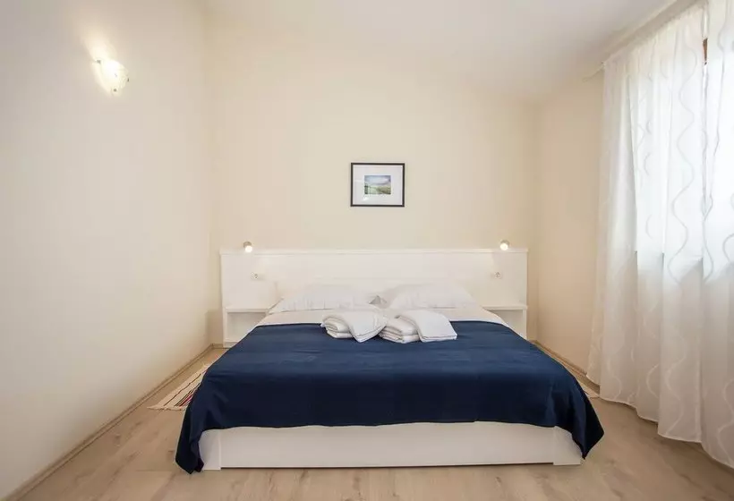 Beautiful Villa Equipped With High Quality Furniture That Emphasize Modern Line