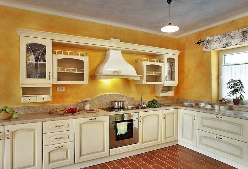 Beautiful Villa With Swimming Pool Surrounded By A Natural Fence