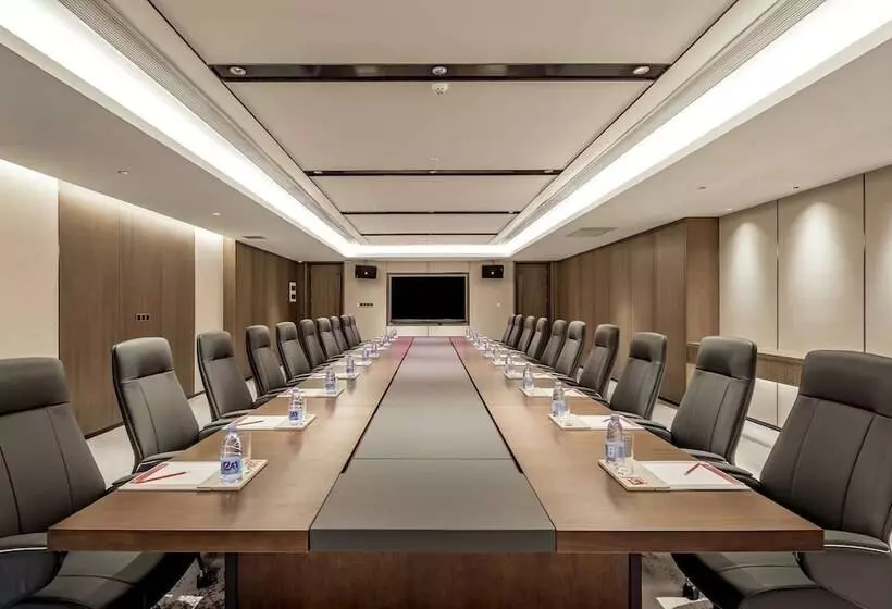 هتل Wyndham Nanning Binyang