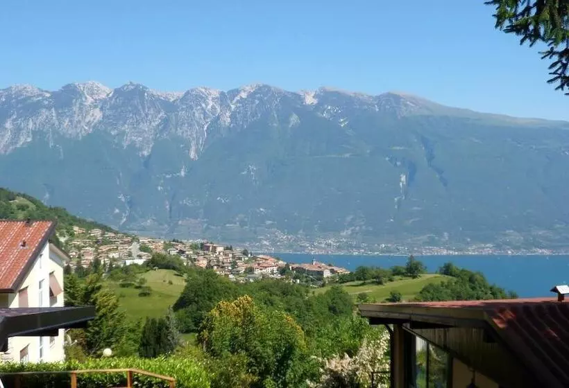 Residenssi Inviting 2 Bed House In Tignale