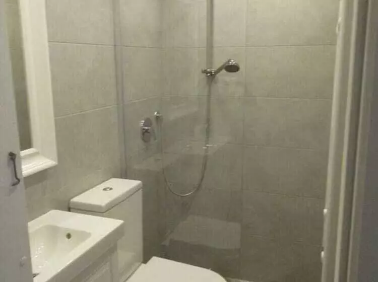 Residenssi Inviting 2 Bed House In Tignale