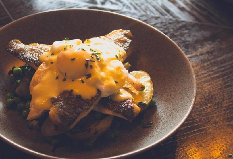 ベッドアンドブレックファースト The Lazy Pug