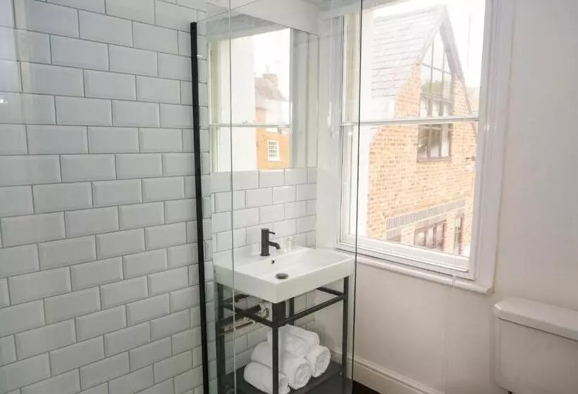 Bed and Breakfast The Lazy Pug