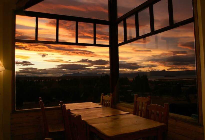 هتل America Del Sur Calafate Hostel