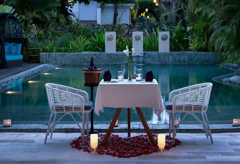 فندق Avani Seminyak Bali Resort