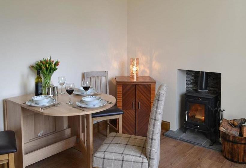 Hotelli Cliff Cottage