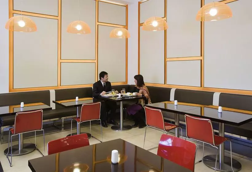 Отель Ibis Beijing Sanyuan