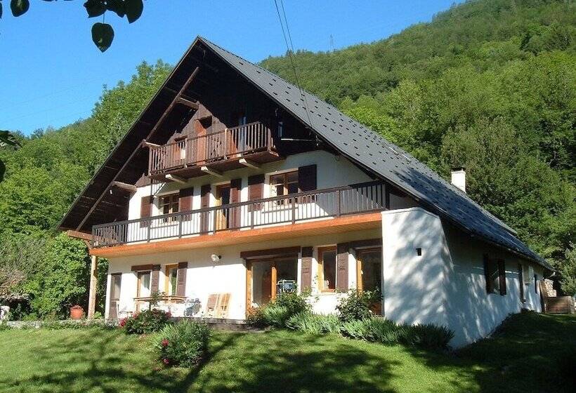 호텔 La Grange Aux Loups