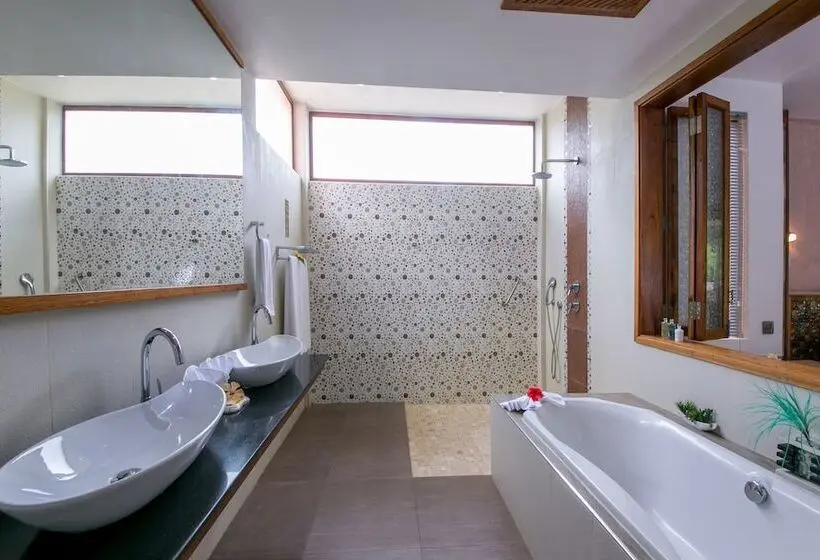 هتل Le Duc De Praslin