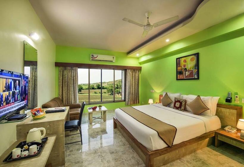 هتل Lion Lords Inn Rajula