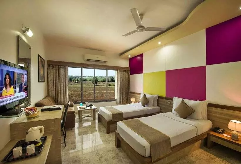 酒店 Lion Lords Inn Rajula