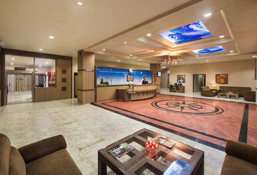 هتل Lion Lords Inn Rajula