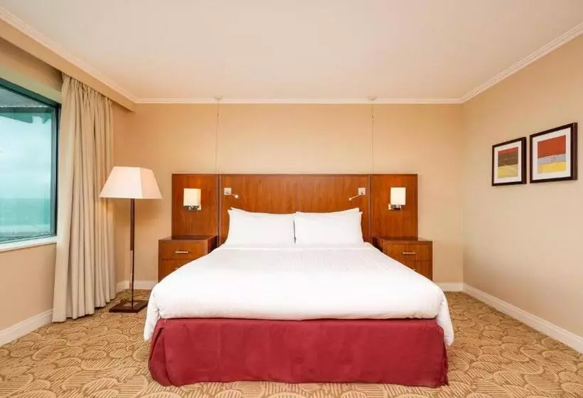 London Twickenham Stadium Hotel, A Member Of Radisson Individuals