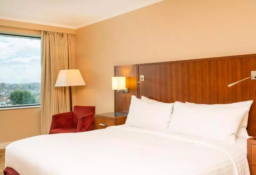 London Twickenham Stadium Hotel, A Member Of Radisson Individuals