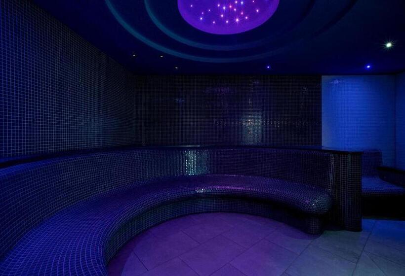 London Twickenham Stadium Hotel, A Member Of Radisson Individuals