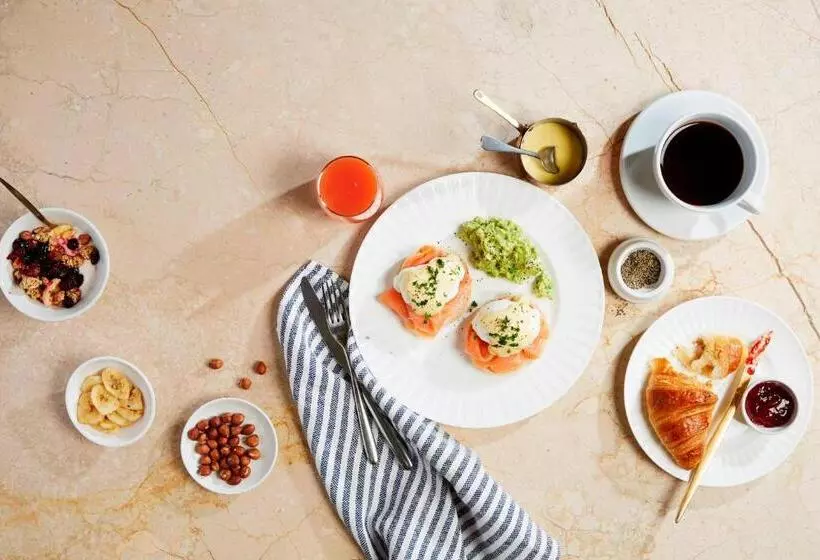 London Twickenham Stadium Hotel, A Member Of Radisson Individuals