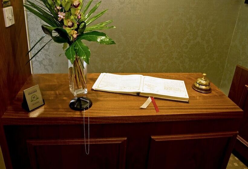 ホテル New Dungeon Ghyll