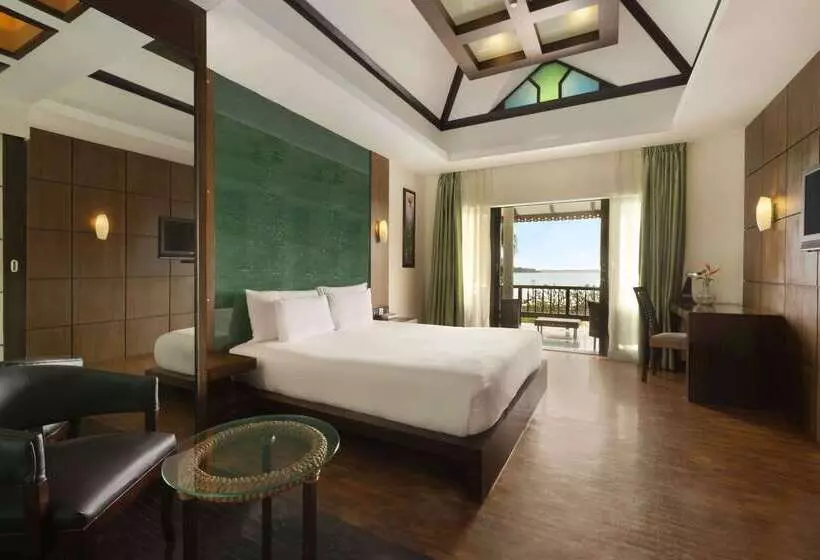 ホテル Ramada Resort By Wyndham Kochi