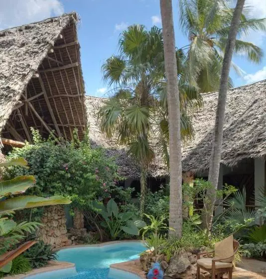 Отель Sultan Sands Island Resort & Spa