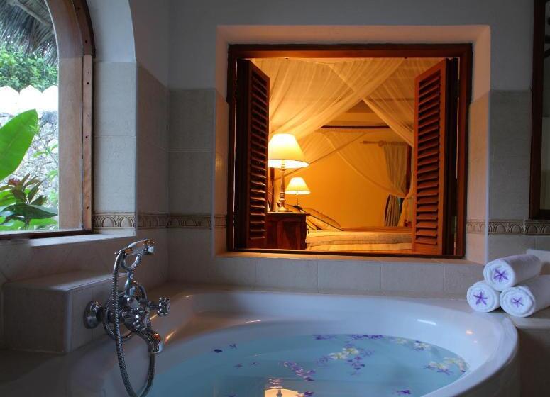 בית מלון כפרי Sultan Sands Island Resort & Spa