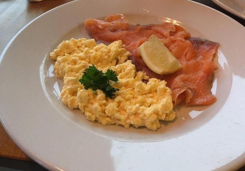 בית מלון כפרי The Old Custom House