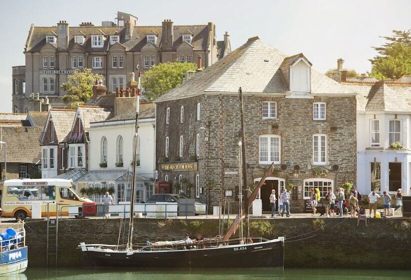 בית מלון כפרי The Old Custom House