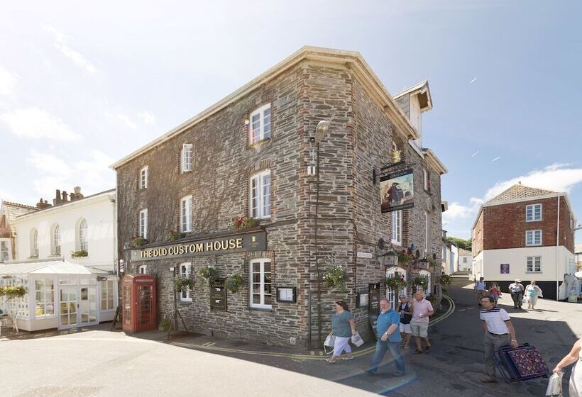 בית מלון כפרי The Old Custom House