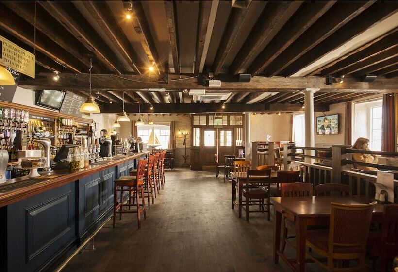 בית מלון כפרי The Old Custom House