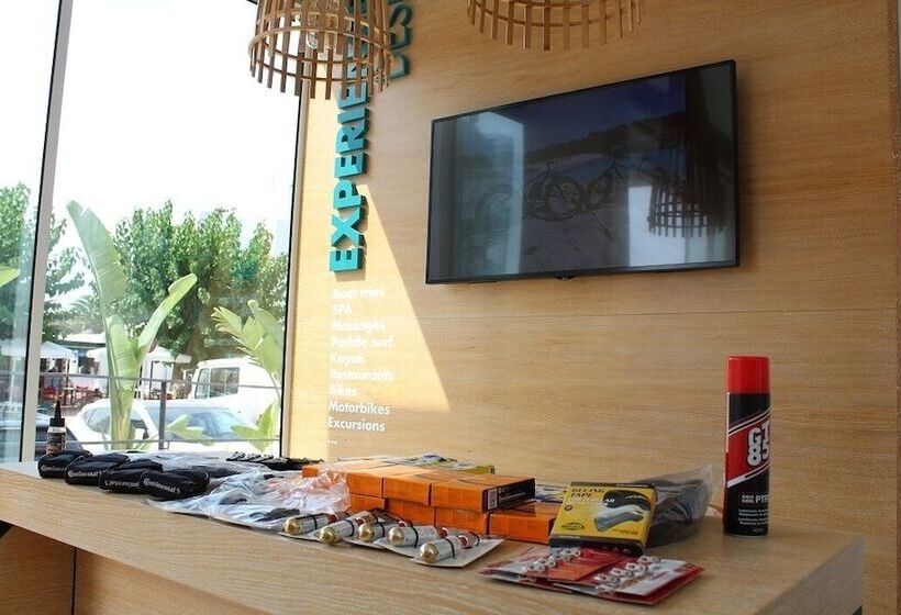 Lago Resort Menorca  Casas Del Lago Adults Only