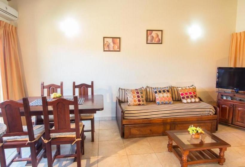 Apart Hotel Las Palmeras