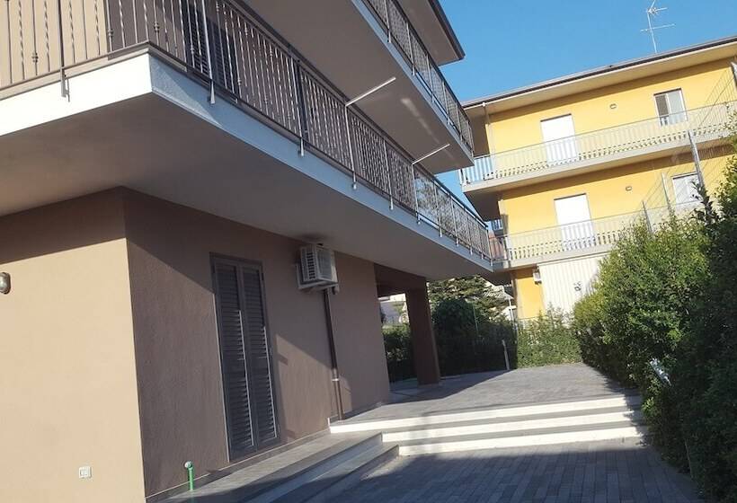 צימר Idilliaco Inn