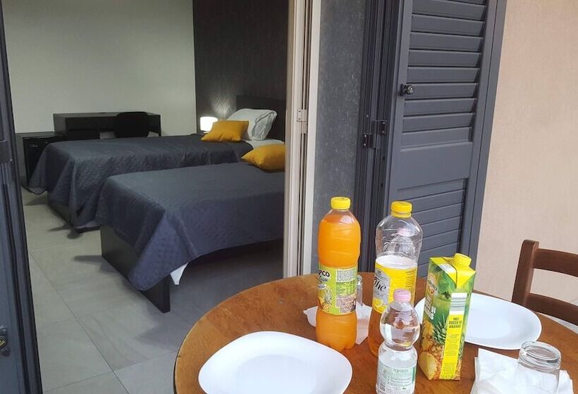 צימר Idilliaco Inn