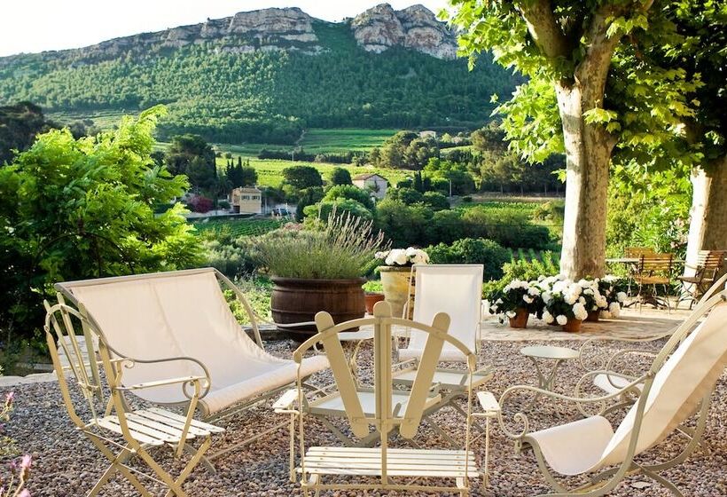 تختخواب و صبحانه Maison N 9