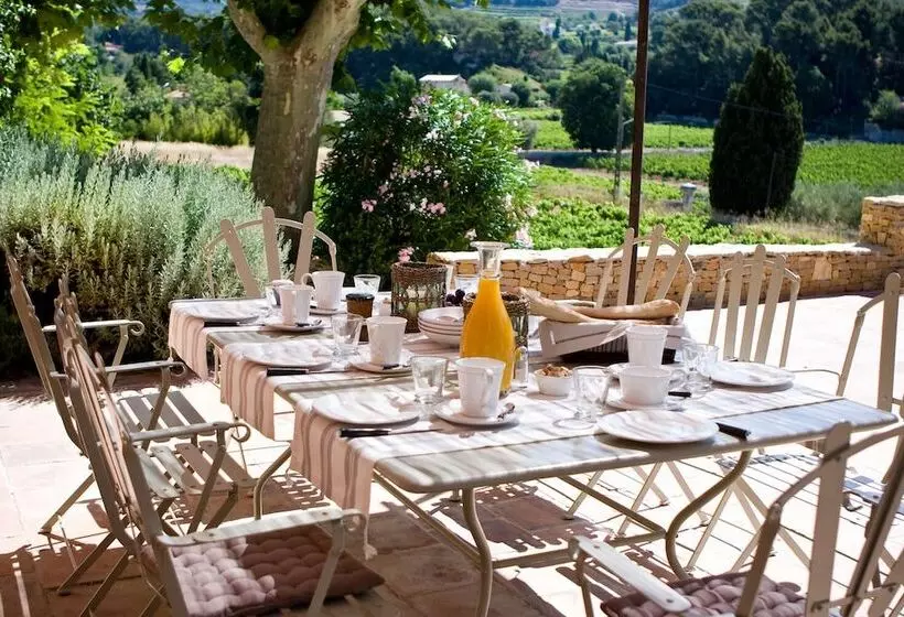 تختخواب و صبحانه Maison N 9