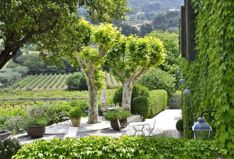 تختخواب و صبحانه Maison N 9