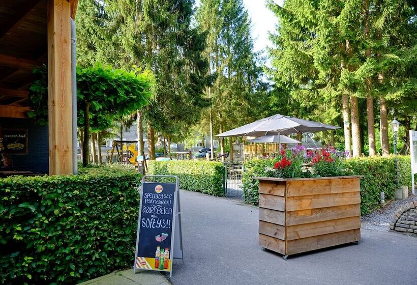 אתר נופש Vakantiepark De Bosrand