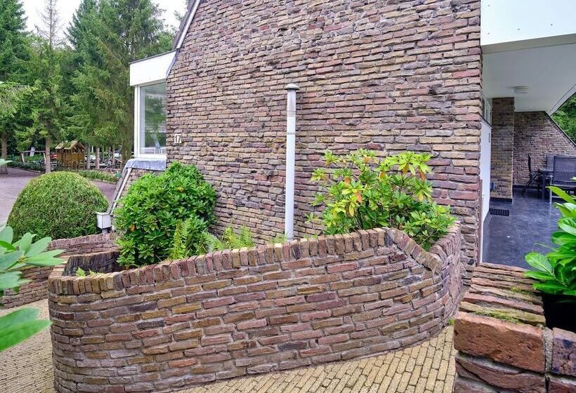 אתר נופש Vakantiepark De Bosrand