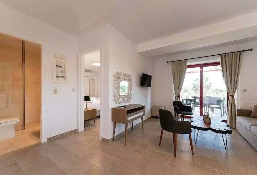 Abeloessa Methonian Hospitality